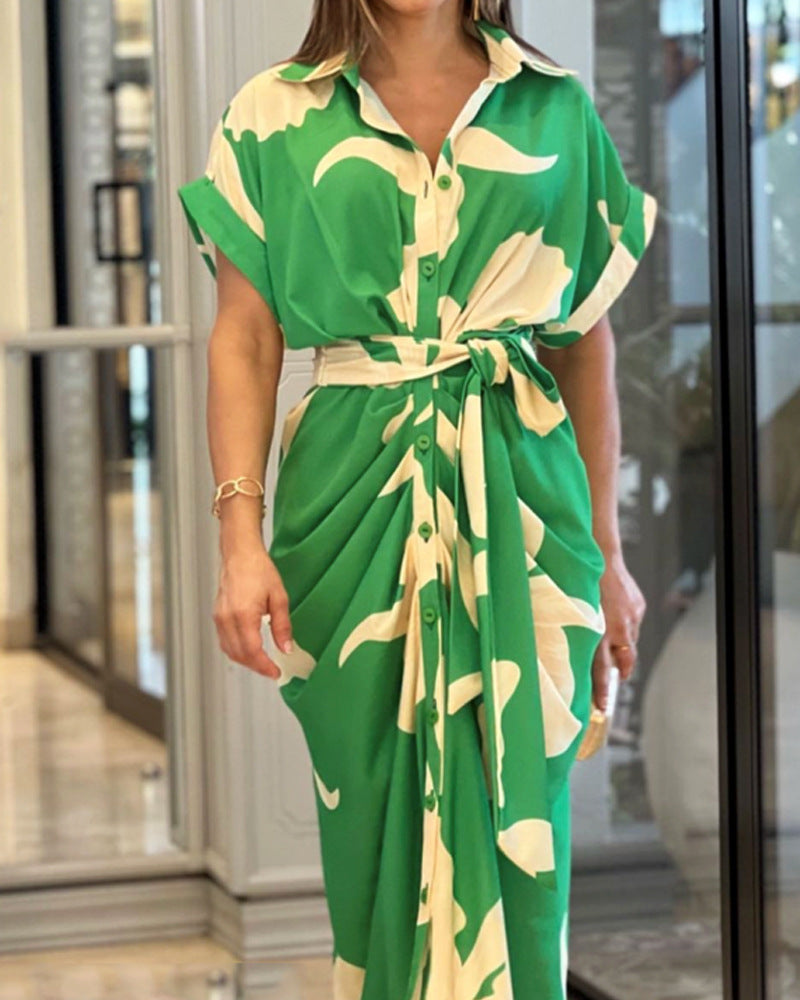 Casual Shirt Dress with Waist and Lapel Print
