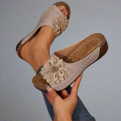 Jolanda | Elegant Orthopedic Sandals with Floral Design