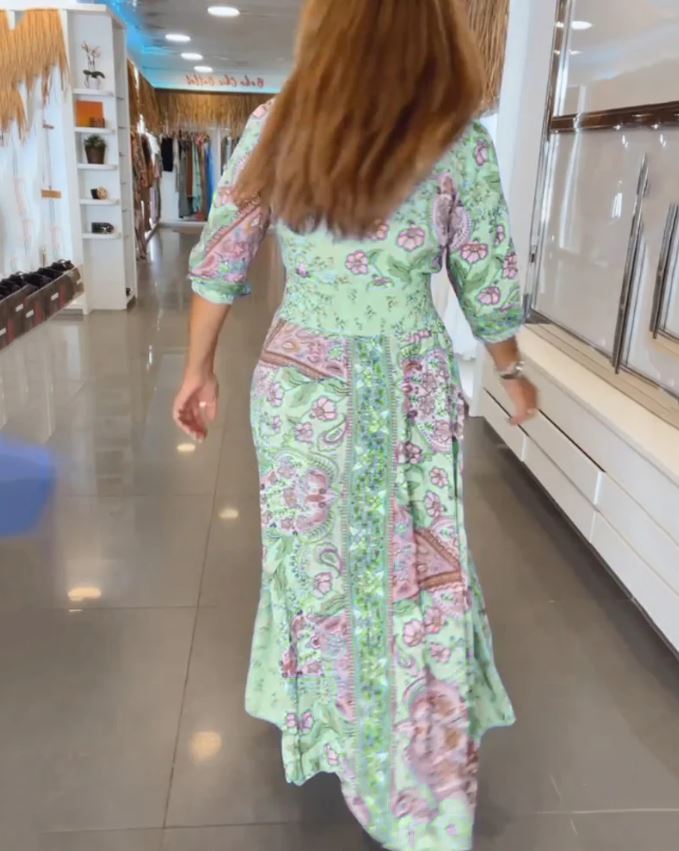 V-neck Holiday Dress with 3/4 Sleeves