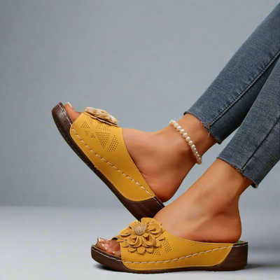 Jolanda | Elegant Orthopedic Sandals with Floral Design