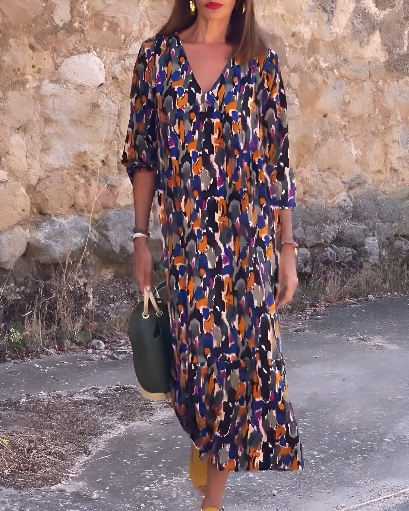 VIOLETTA | Long V-Neck Dress with Retro Pattern and Elegant Comfort for Every Moment