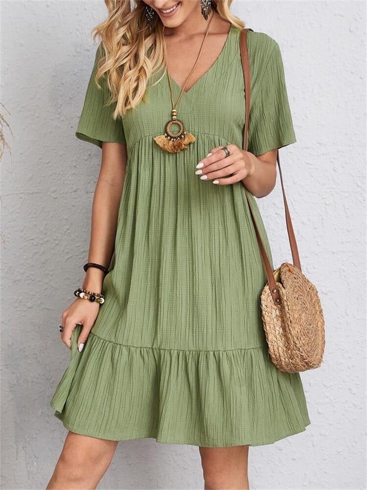 Casual flowy dress with a waist knot