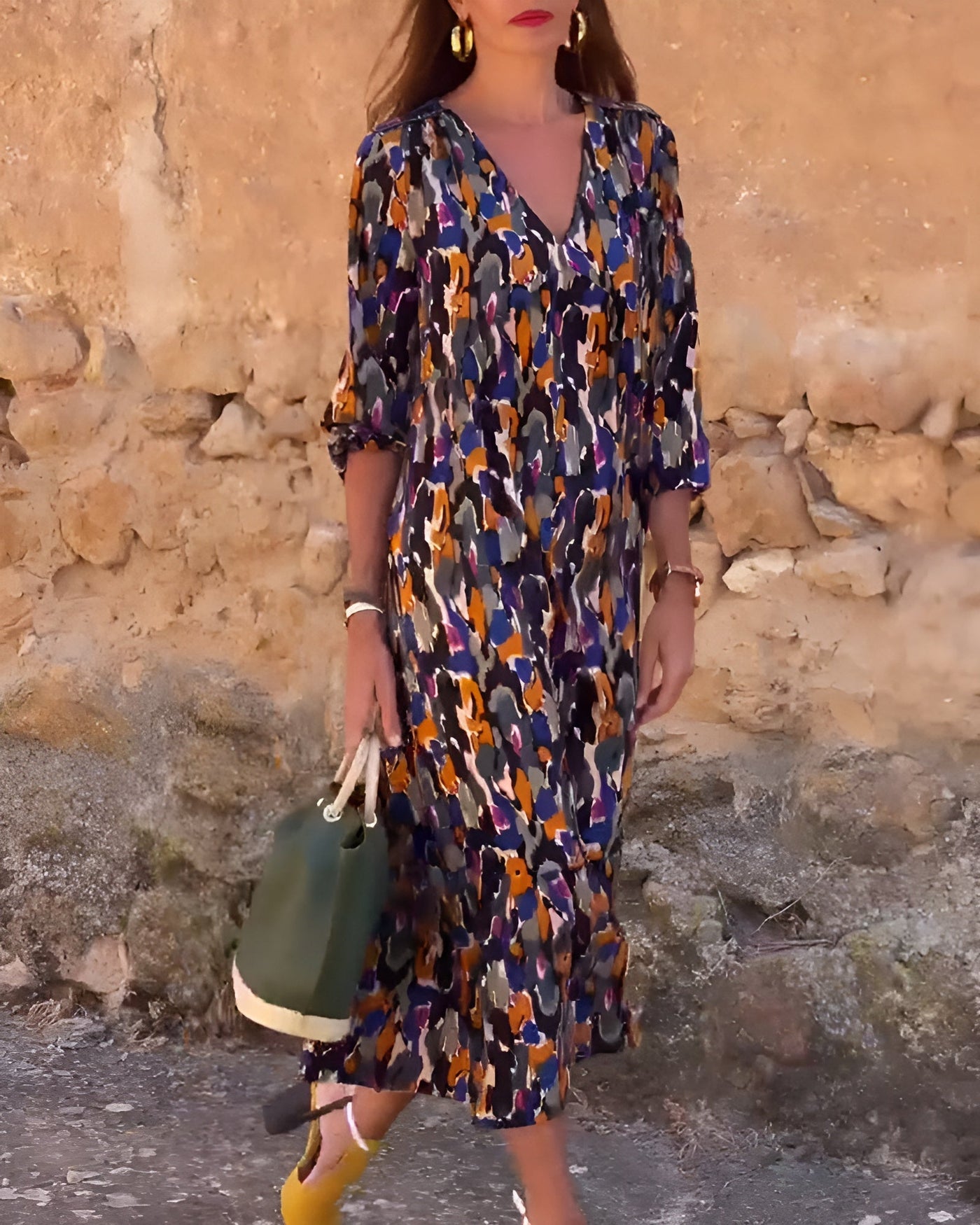 VIOLETTA | Long V-Neck Dress with Retro Pattern and Elegant Comfort for Every Moment