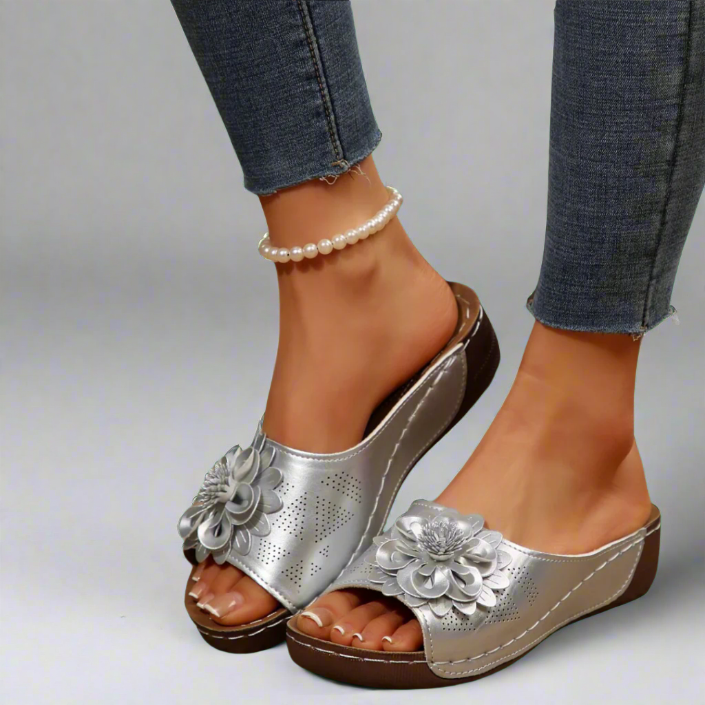 Jolanda | Elegant Orthopedic Sandals with Floral Design