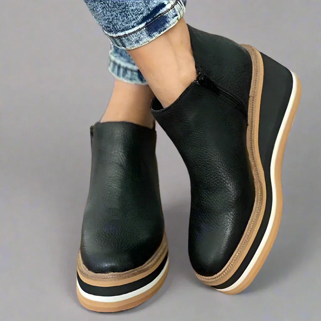 Swantje | Elegant and Lightweight Ankle Boots
