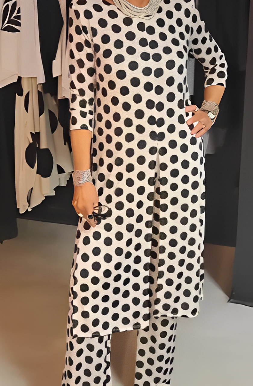 LILIANA | Two-Piece Set with Polka Dot Print for Effortless Elegance and Versatile Summer Looks