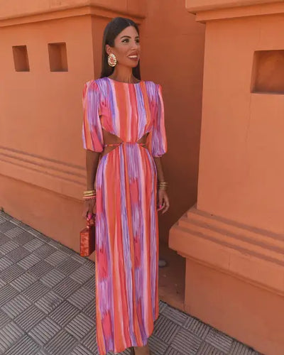 SOLA™ | Elegant Dress with Open Back