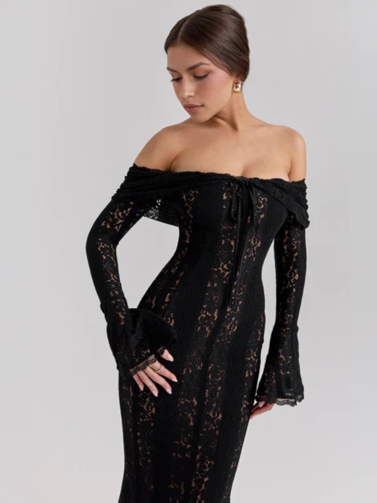 ROMANCE AFFAIR MAXI DRESS