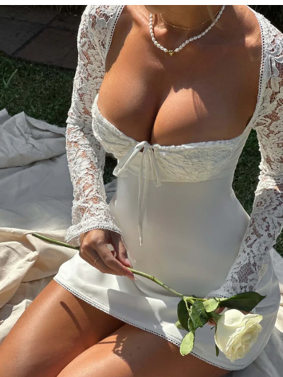 AMÉLIE LACE MINI DRESS