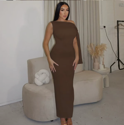 Ilviera – Sleeveless Maxi Dress