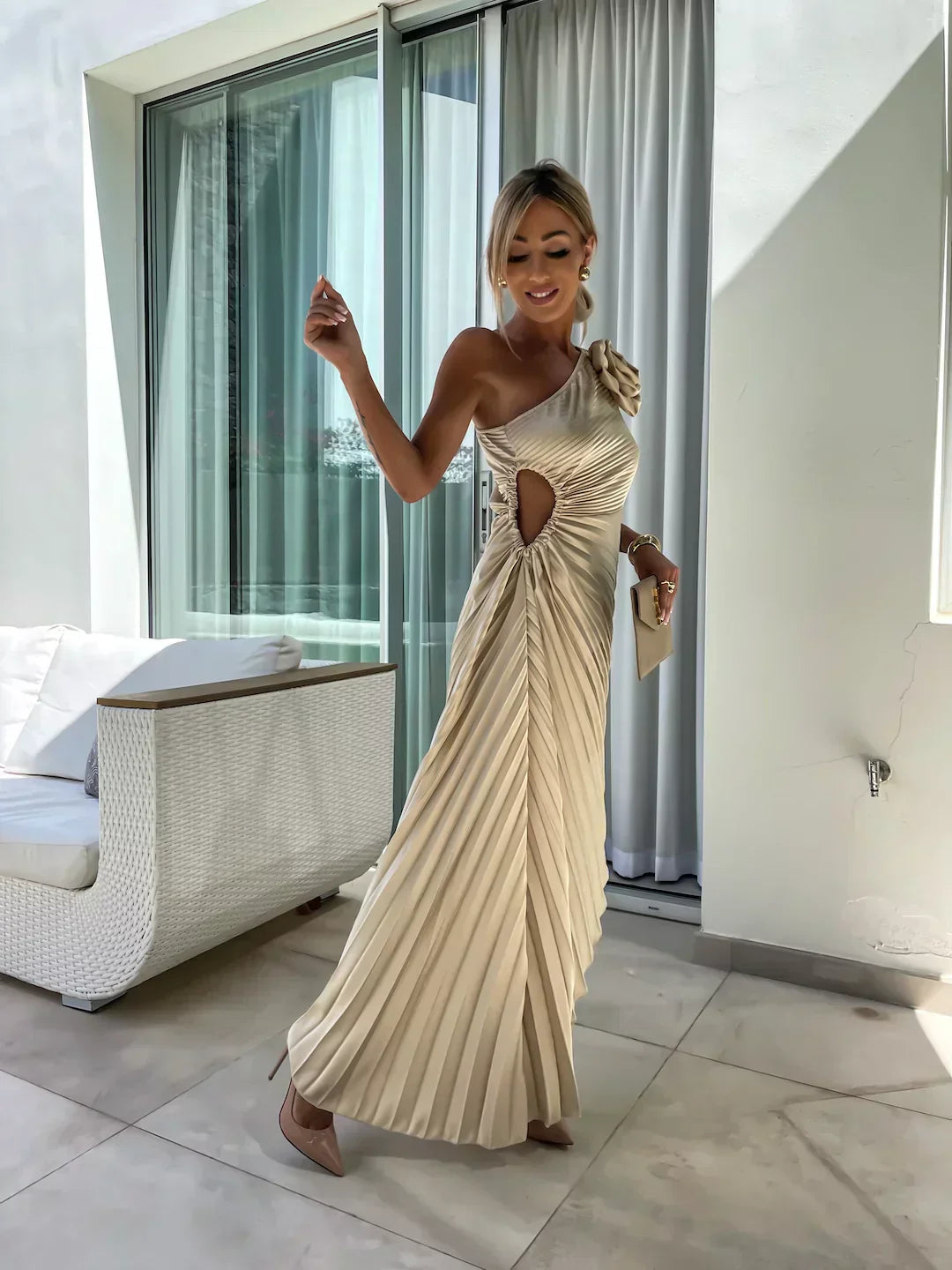 Orielle - One Shoulder Flower Decor Irregular Pleated Dress