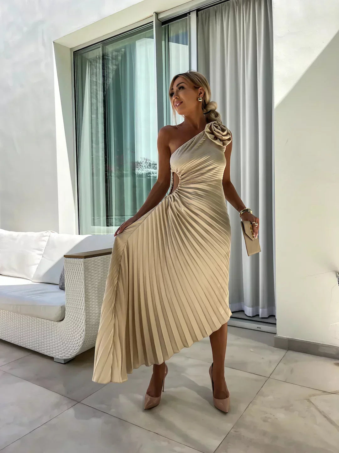 Orielle - One Shoulder Flower Decor Irregular Pleated Dress