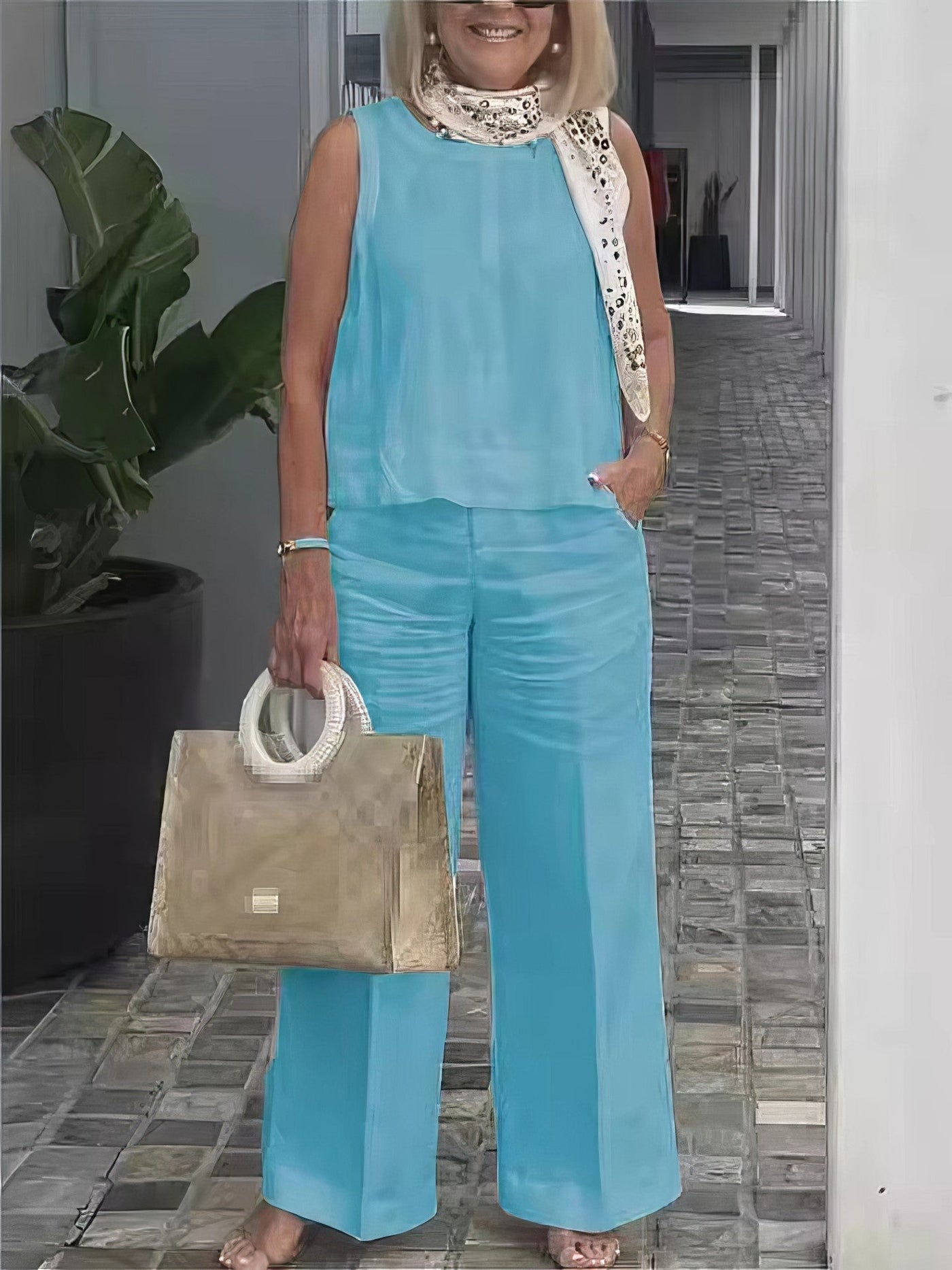Linen and Cotton Set for Women, Sleeveless Blouse and Loose Pants