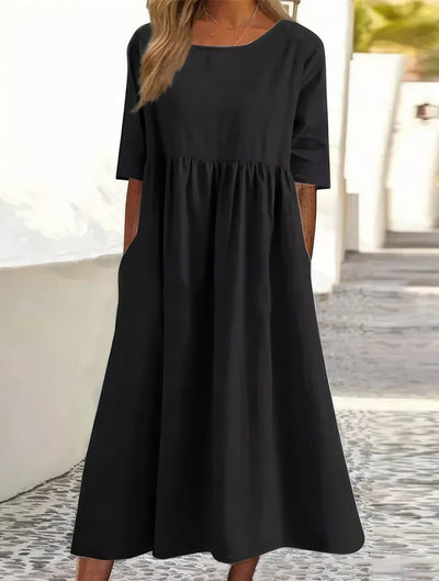 Cotton dress with round collar and pockets